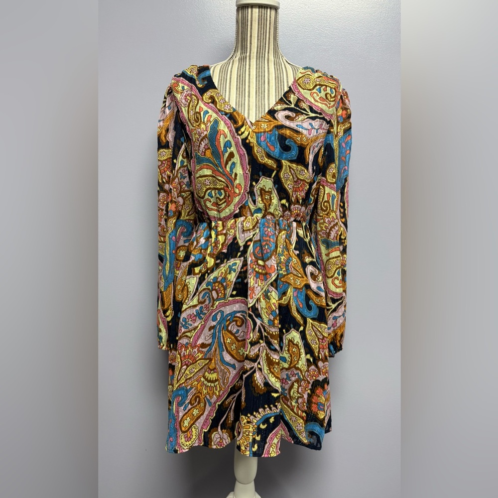 NWT Sanctuary girls day out Paisley boho V-Neck cut out back Dress M - Picture 3 of 16